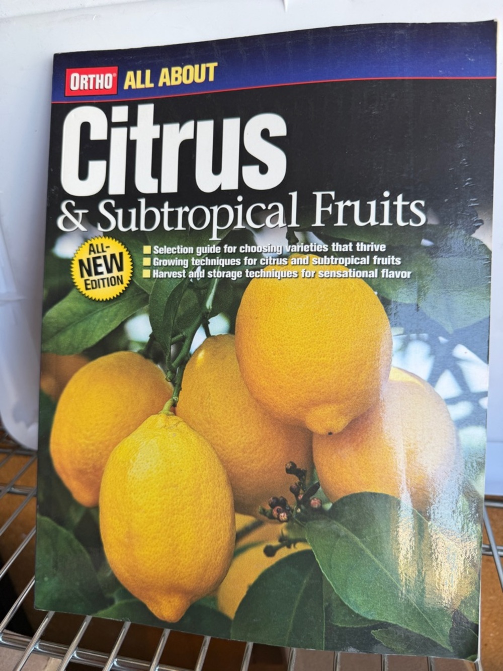 Ortho Citrus & Subtropical Fruits Guide - Yellow Cover